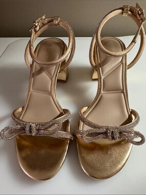 ALDO Gold Sparkly Bow Ankle-Strap Low Block Heels in Size 7
